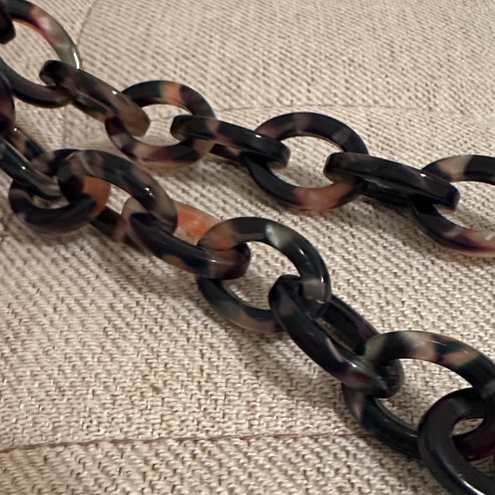 J.Crew Tortoise Chain Necklace Statement Link Minimalist Classic - Picture 3 of 4